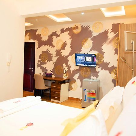 Residence Le Sommet - Chambre Versace 杜阿拉 外观 照片