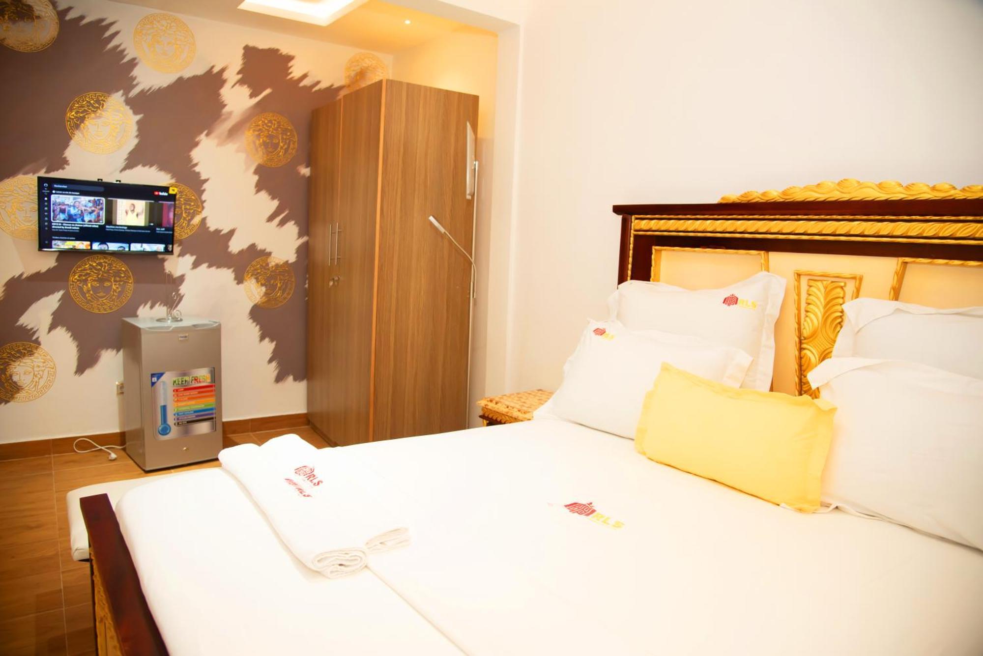 Residence Le Sommet - Chambre Versace 杜阿拉 外观 照片
