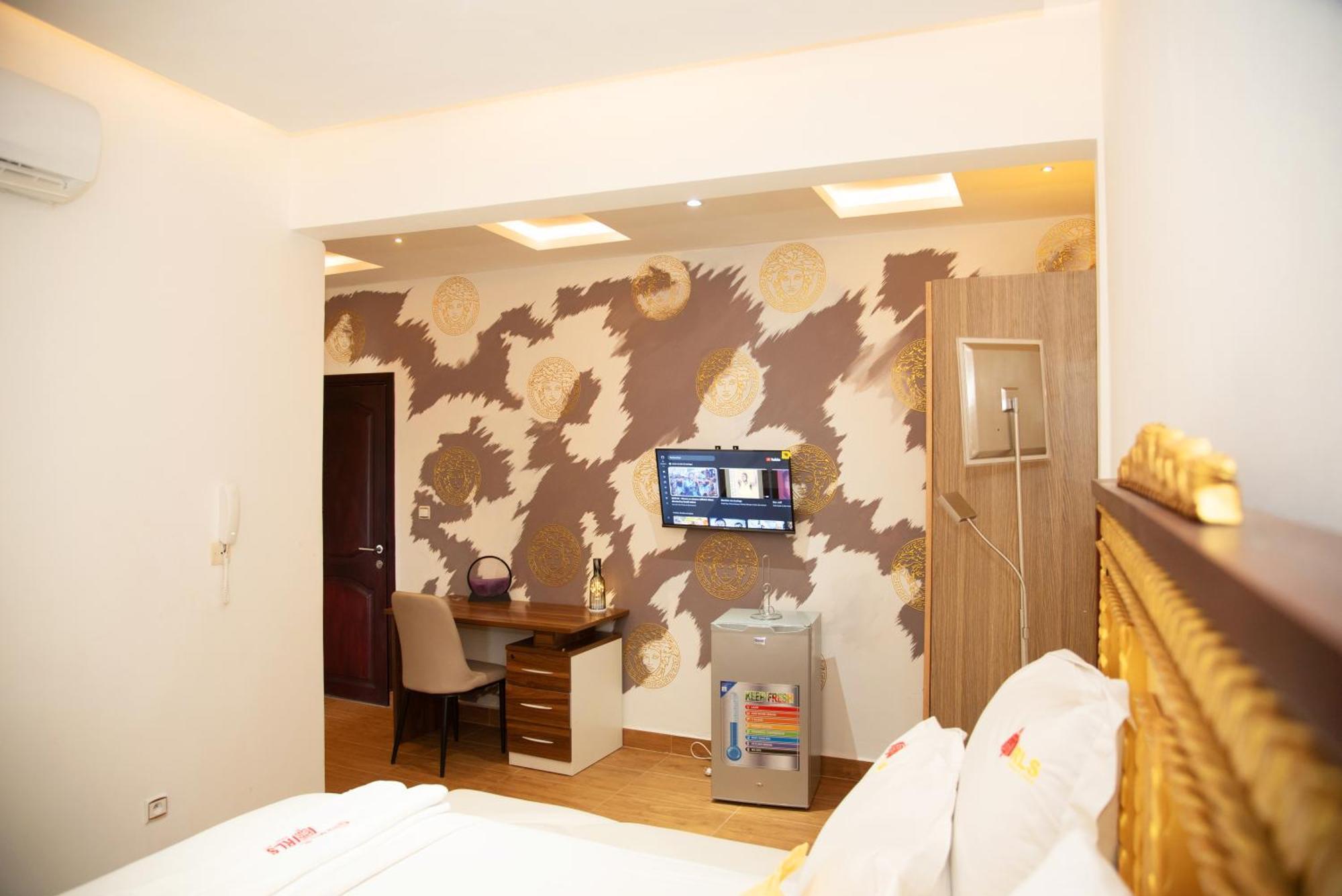 Residence Le Sommet - Chambre Versace 杜阿拉 外观 照片